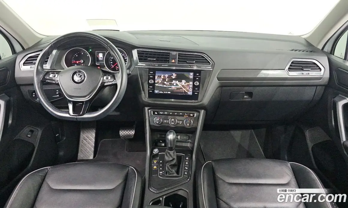 Volkswagen Tiguan 2020 2.0 автомат (гидро), фото 10
