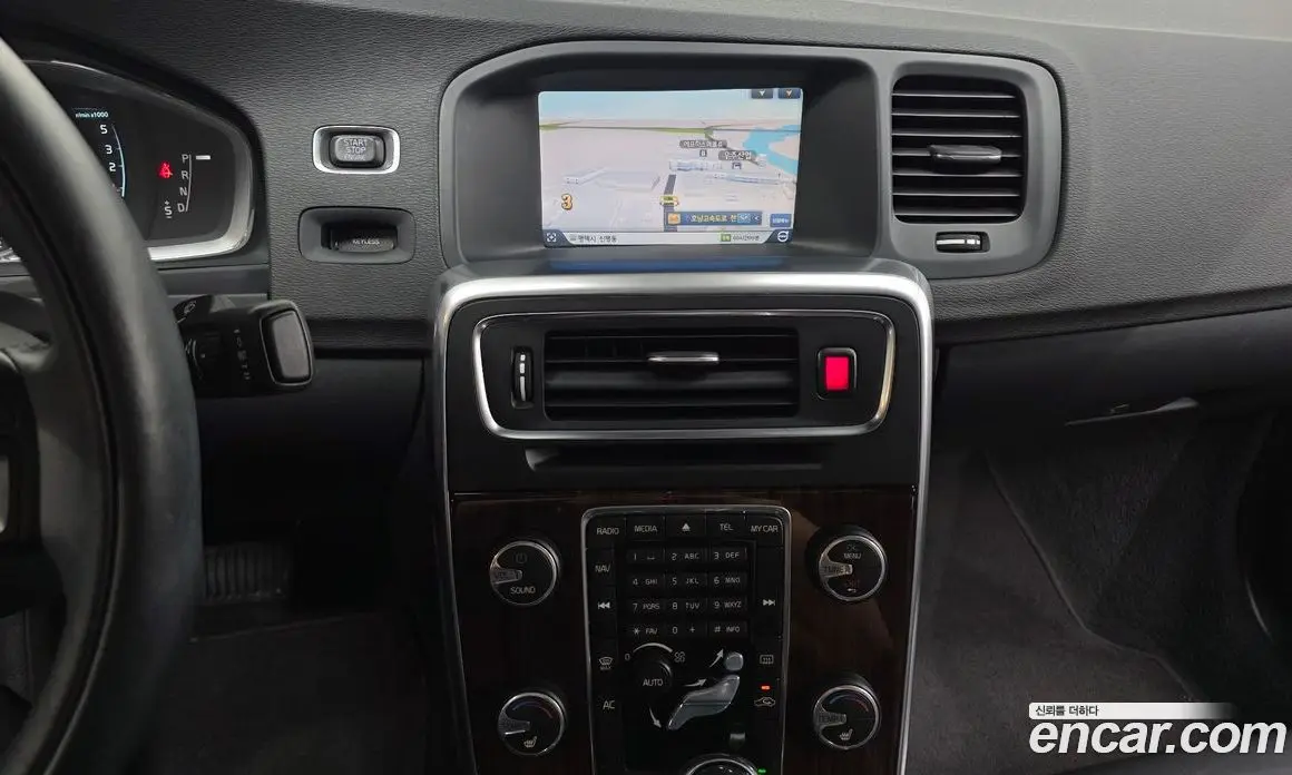 Volvo S60 2013 2.0 автомат (гидро), фото 14