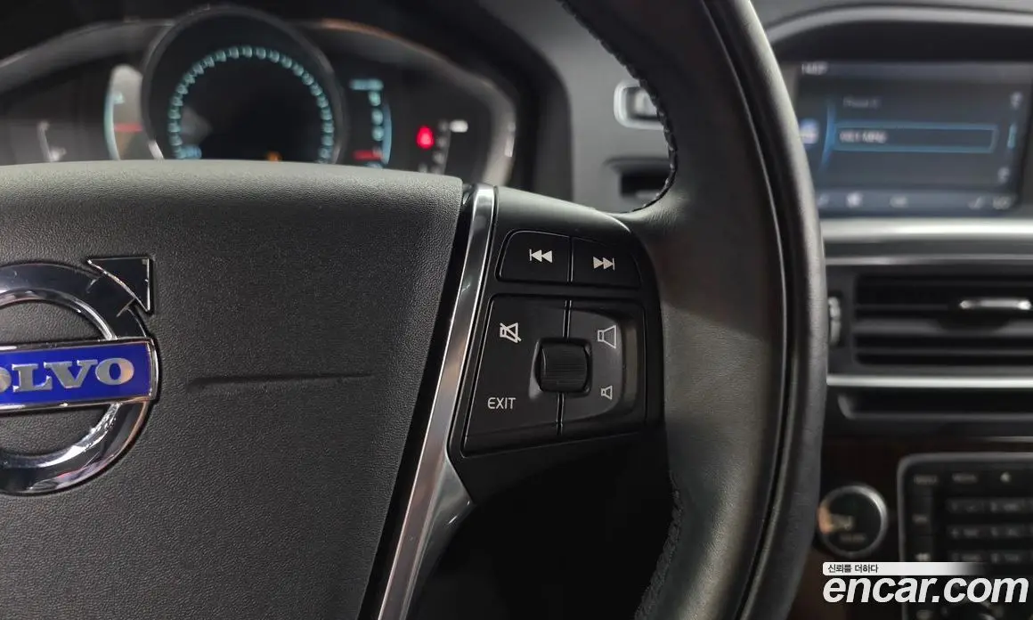 Volvo S60 2013 2.0 автомат (гидро), фото 18