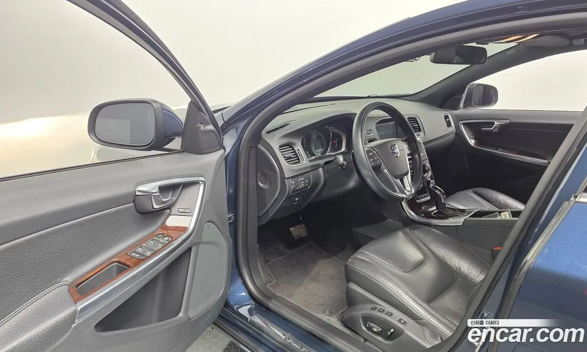 Volvo S60 2013 2.0 автомат (гидро), фото 10