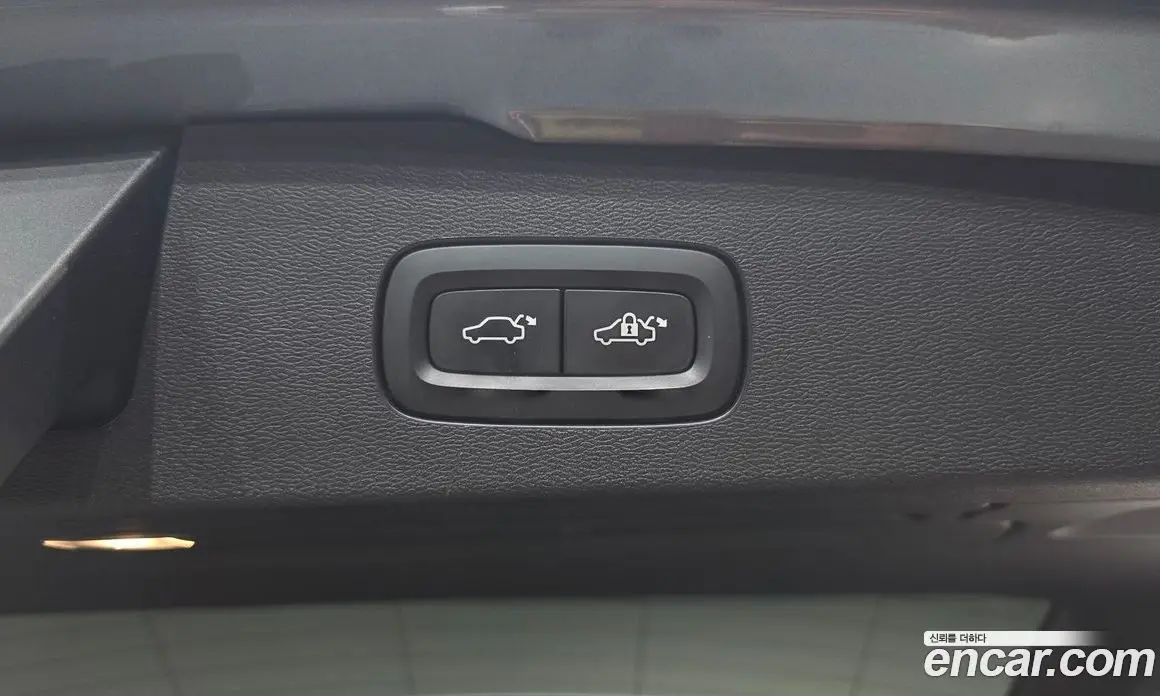 Volvo V60 2019 2.0 автомат (гидро), фото 33