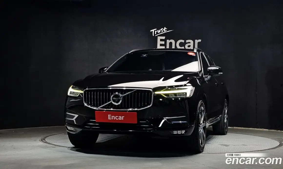 Volvo XC60 2019 2.0 автомат (гидро), фото 3