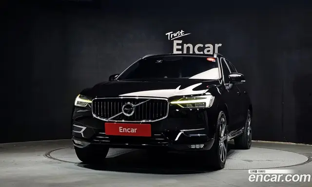 Volvo XC60 2019 2.0 автомат (гидро), миниатюра 3
