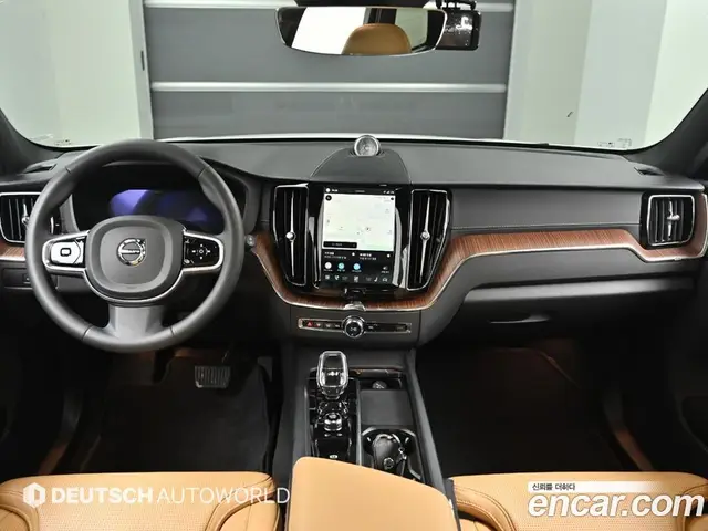Volvo XC60 2023 2.0 автомат (гидро), миниатюра 7