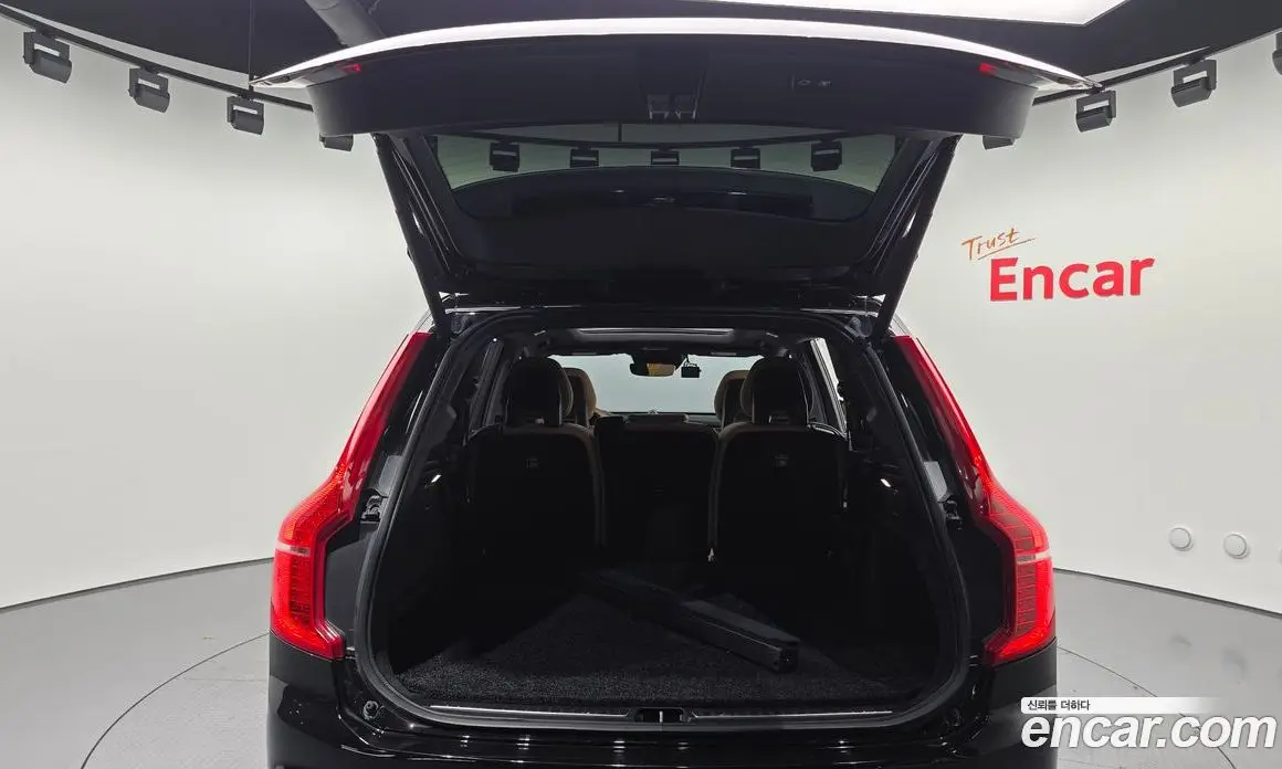 Volvo XC90 2016 2.0 автомат (гидро), фото 17