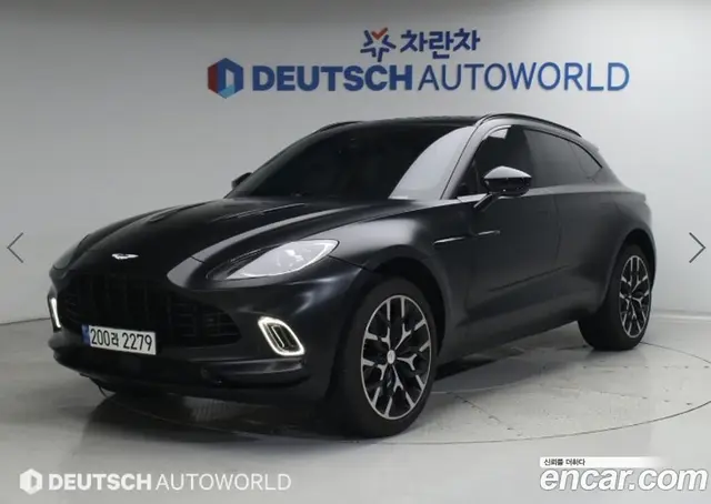 Aston Martin DBX, 2021, 41 320 км