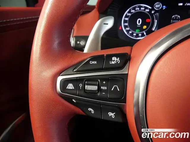 Aston Martin DBX 2022 4.0 автомат (гидро), миниатюра 12