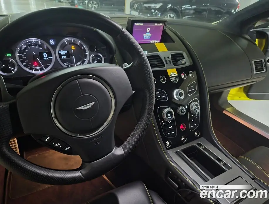 Aston Martin Vantage 2016 4.7 автомат (гидро), фото 14
