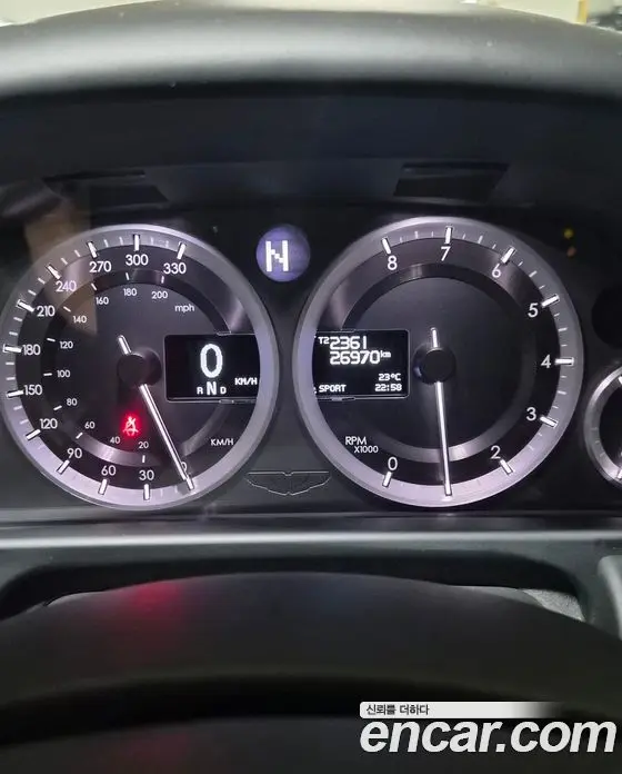 Aston Martin Vantage 2016 4.7 автомат (гидро), фото 16