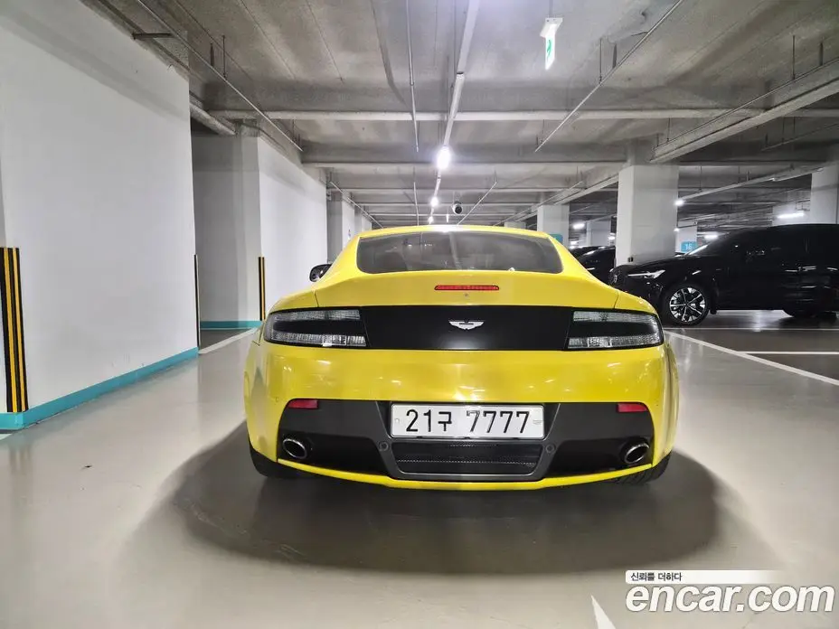 Aston Martin Vantage 2016 4.7 автомат (гидро), фото 4