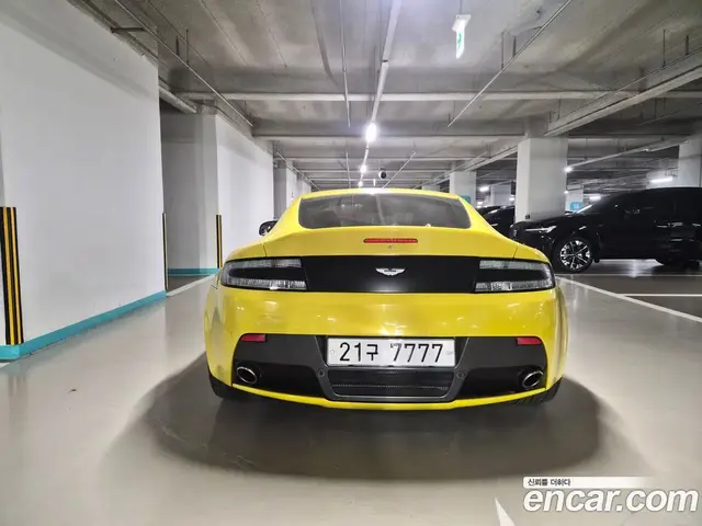 Aston Martin Vantage 2016 4.7 автомат (гидро), миниатюра 4