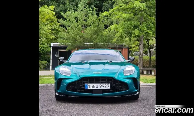 Aston Martin Vantage 2025 4.0 автомат (гидро), миниатюра 2