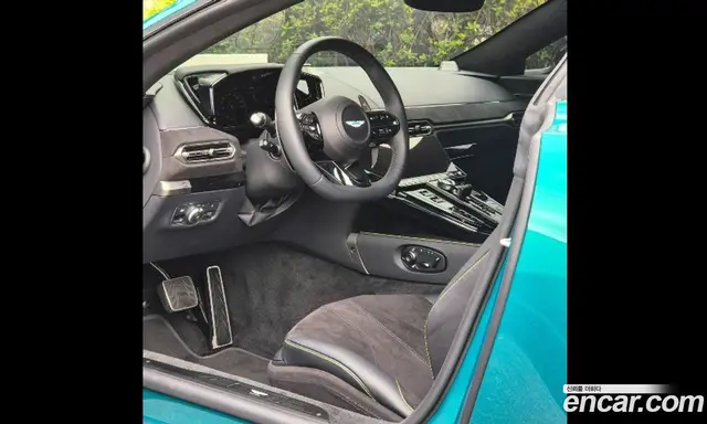 Aston Martin Vantage 2025 4.0 автомат (гидро), миниатюра 9