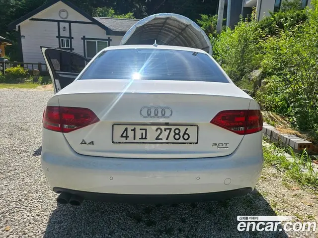 Audi A4 2010 2.0 автомат (гидро), миниатюра 2