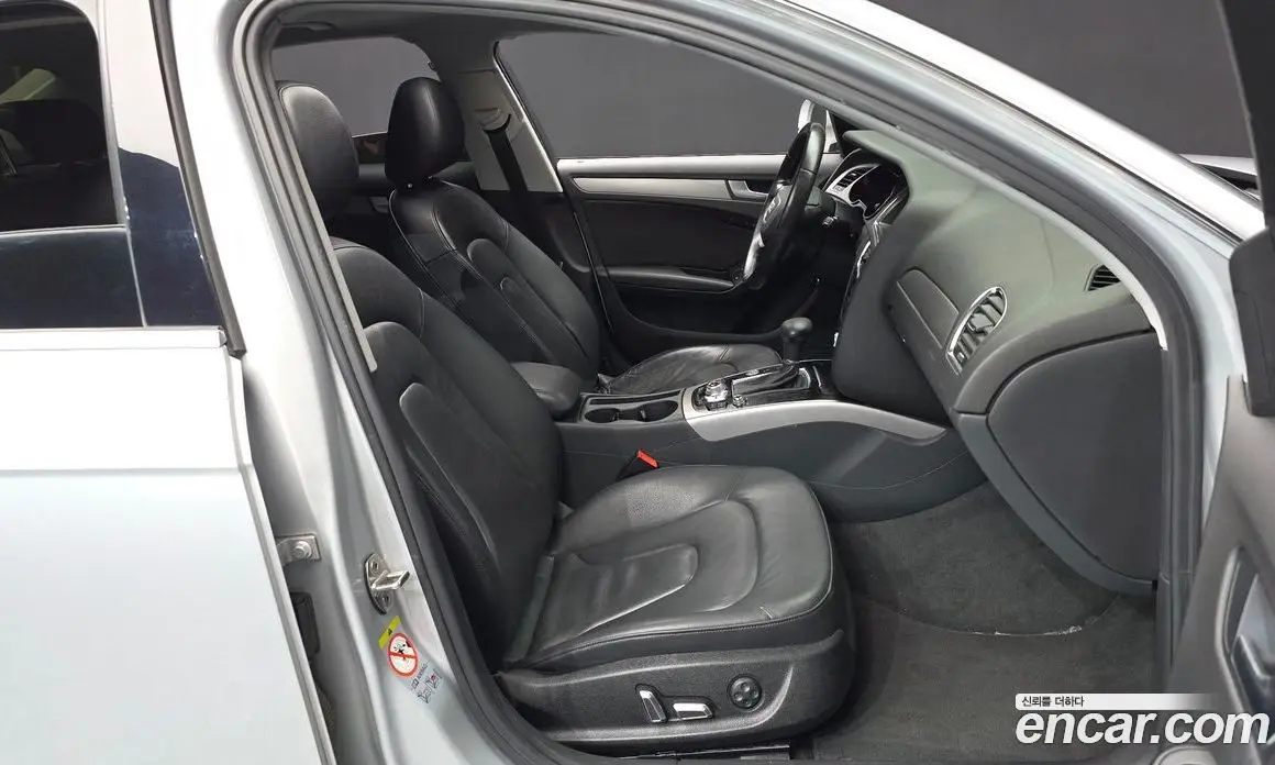 Audi A4 2012 2.0 автомат (гидро), фото 11
