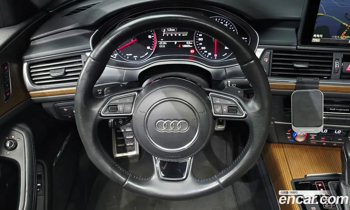 Audi A6 2016 3.0 автомат (гидро), фото 13
