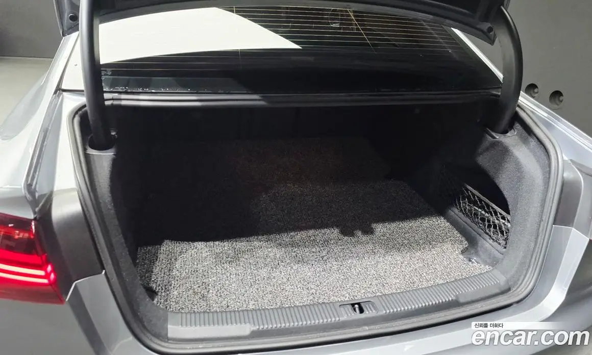 Audi A6 2016 3.0 автомат (гидро), фото 19