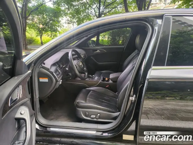 Audi A6 2018 2.0 автомат (гидро), миниатюра 7