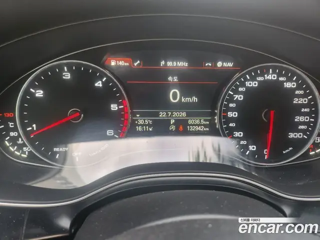 Audi A6 2018 2.0 автомат (гидро), миниатюра 8