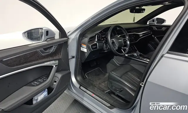 Audi A6 2021 3.0 автомат (гидро), миниатюра 10
