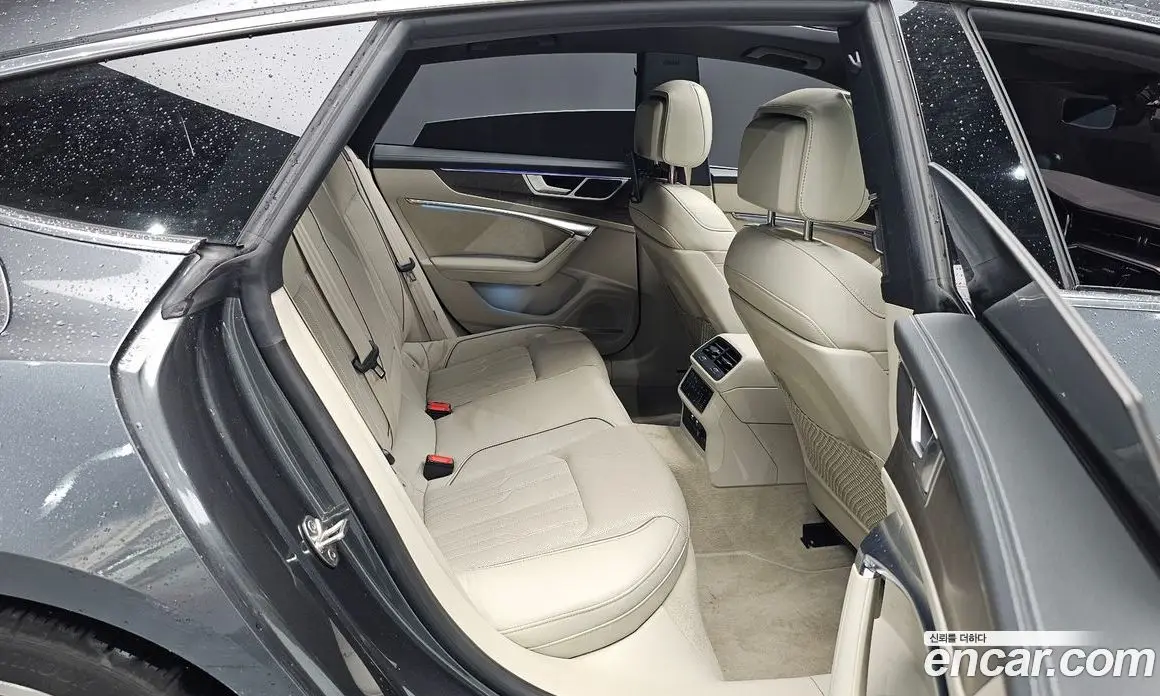 Audi A7 2020 3.0 автомат (гидро), фото 17