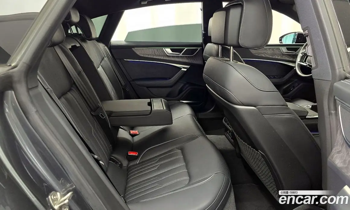 Audi A7 2024 3.0 автомат (гидро), фото 12 Audi A7 2024 3.0 автомат (гидро), фото 12