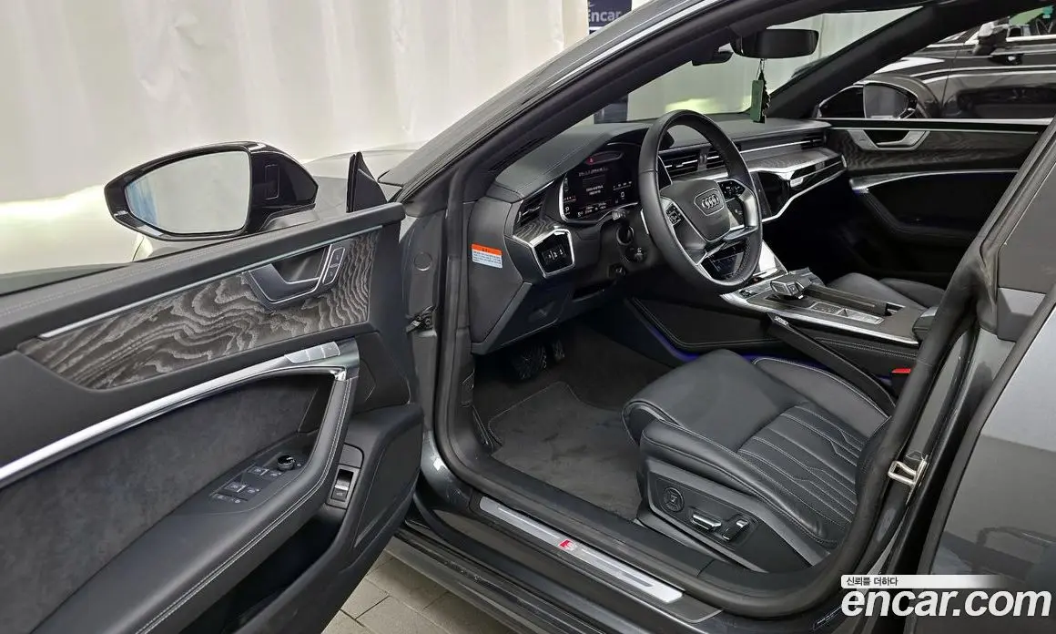 Audi A7 2024 3.0 автомат (гидро), фото 10 Audi A7 2024 3.0 автомат (гидро), фото 10