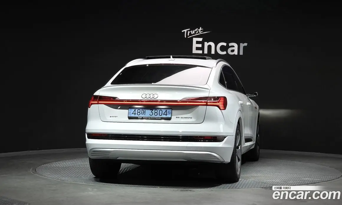 Audi e-tron 2021 0.2 автомат (гидро), фото 4