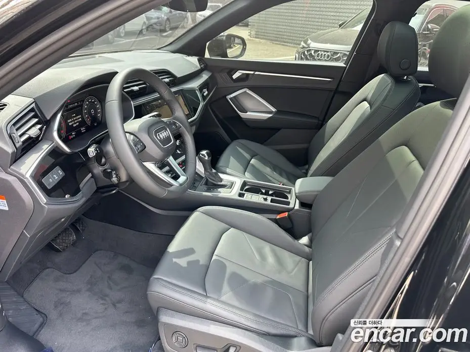 Audi Q3 2026 2.0 автомат (гидро), фото 15