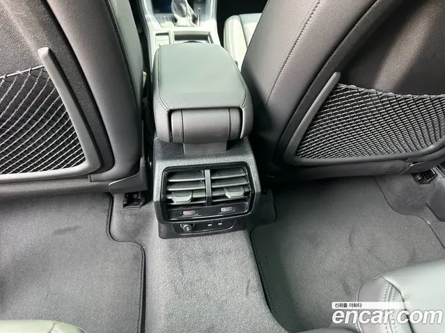 Audi Q3 2026 2.0 автомат (гидро), миниатюра 9