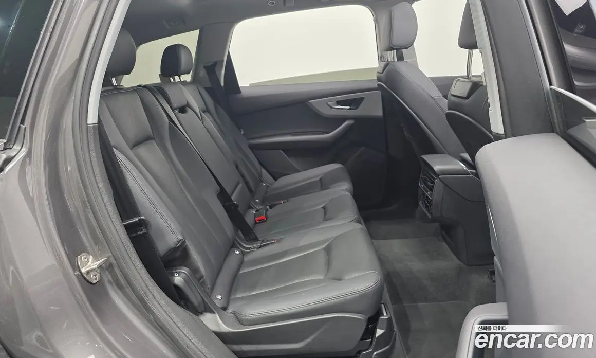 Audi Q7 2021 3.0 автомат (гидро), фото 12 Audi Q7 2021 3.0 автомат (гидро), фото 12