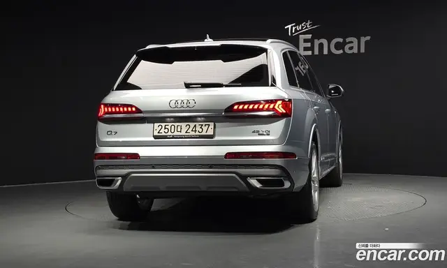 Audi Q7 2023 3.0 автомат (гидро), миниатюра 4