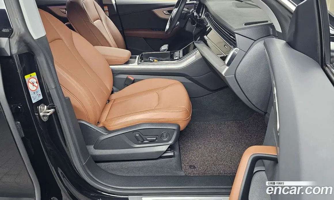 Audi Q8 2021 3.0 автомат (гидро), фото 16