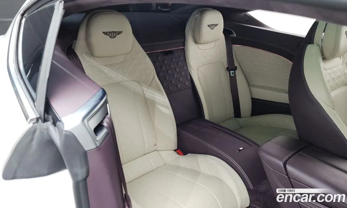 Bentley Continental 2021 4.0 автомат (гидро), фото 17