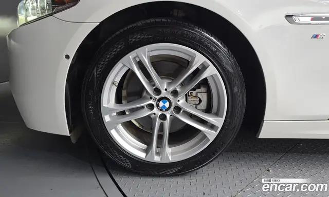BMW 5 серия 2016 2.0 автомат (гидро), миниатюра 5