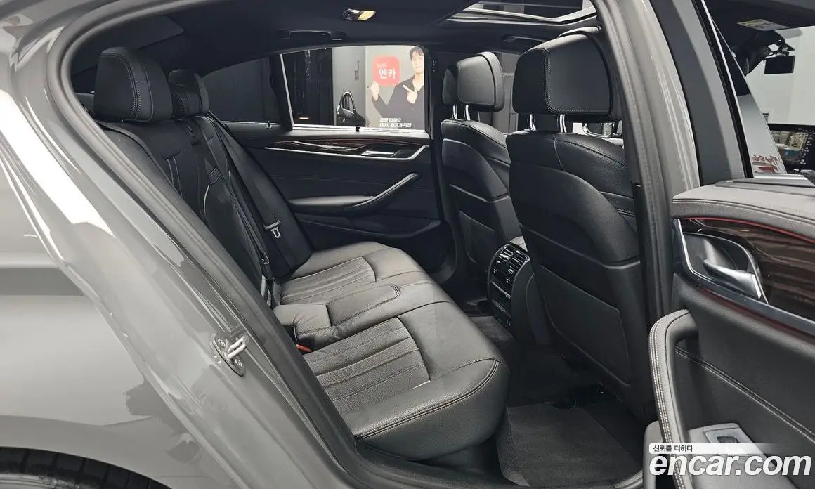 BMW 5 серия 2022 2.0 автомат (гидро), фото 16