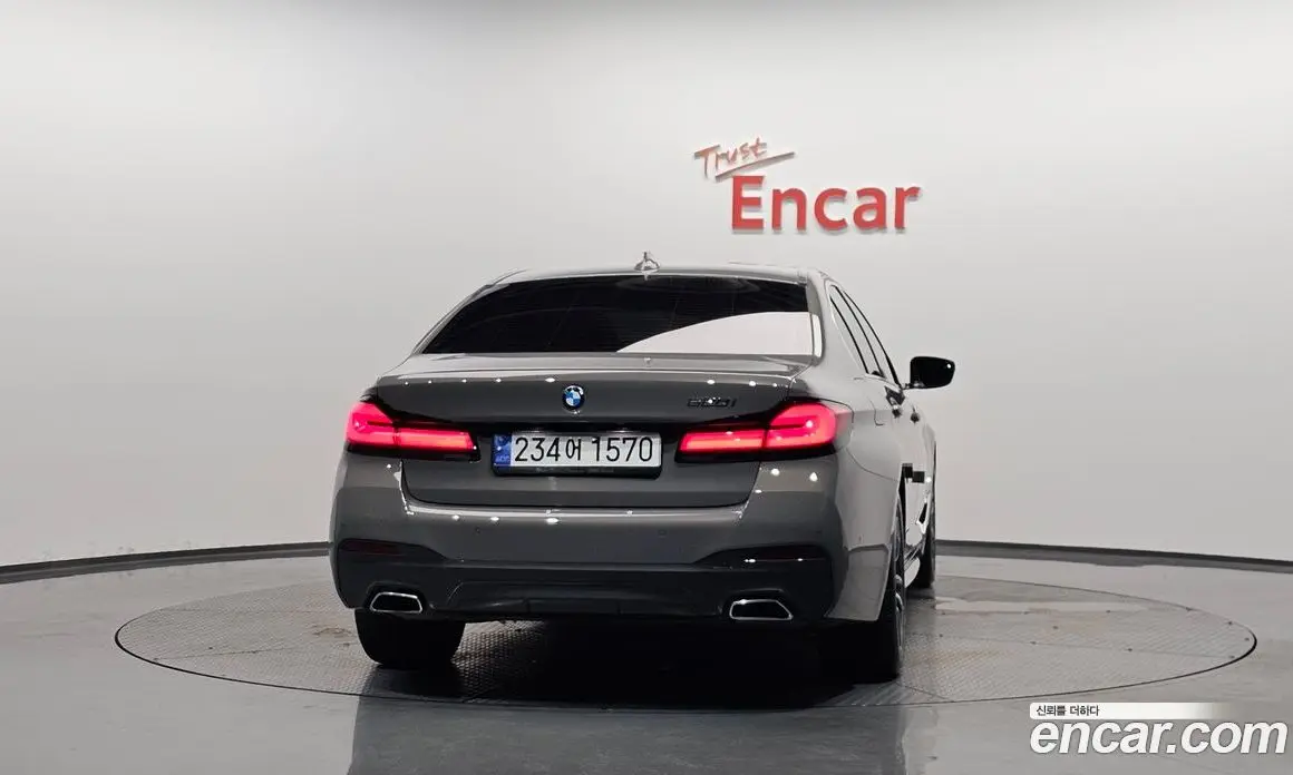 BMW 5 серия 2022 2.0 автомат (гидро), фото 3