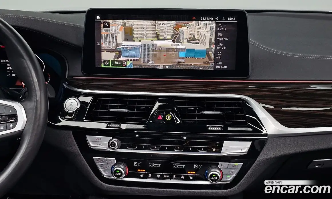 BMW 5 серия 2022 2.0 автомат (гидро), фото 23