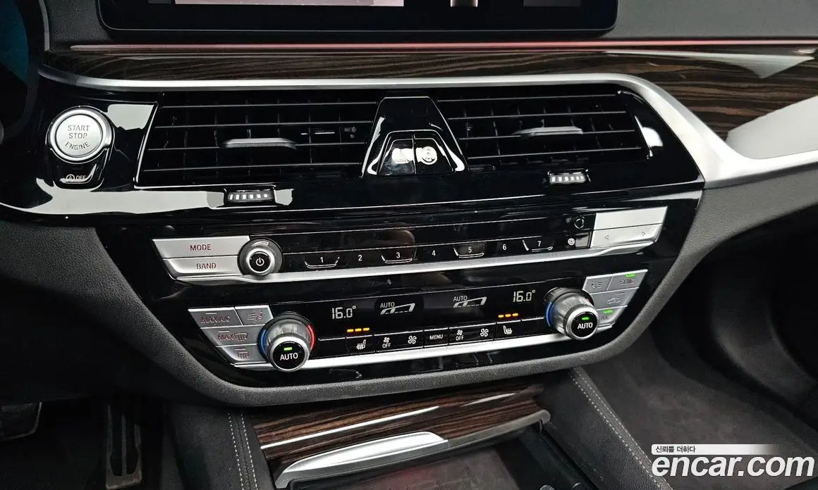 BMW 5 серия 2022 2.0 автомат (гидро), фото 26