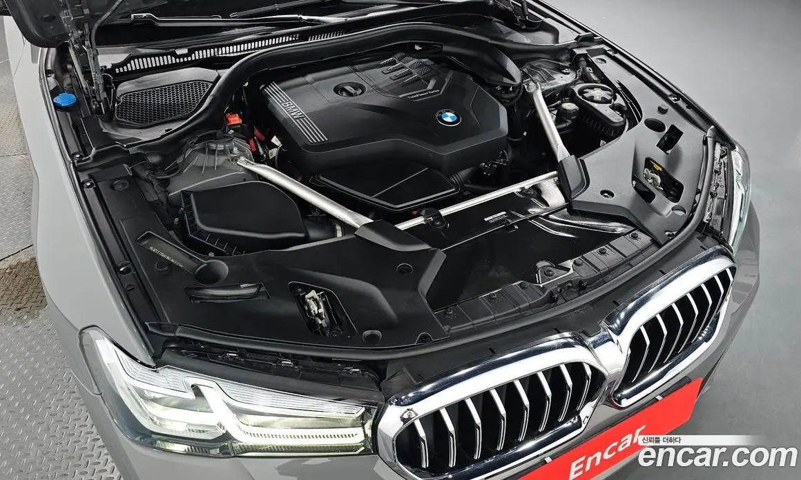 BMW 5 серия 2022 2.0 автомат (гидро), фото 5