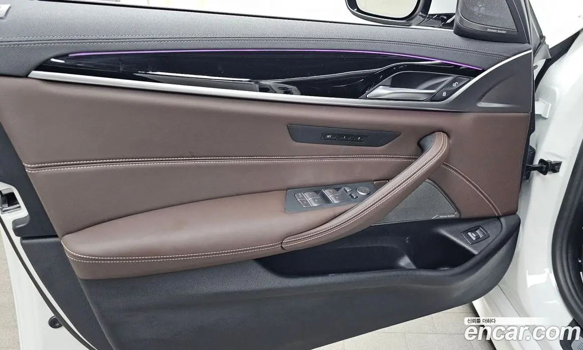 BMW 5 серия 2023 2.0 автомат (гидро), фото 14