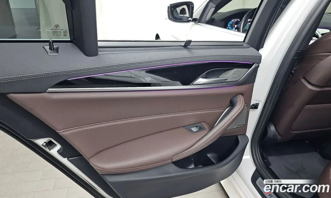 BMW 5 серия 2023 2.0 автомат (гидро), фото 15