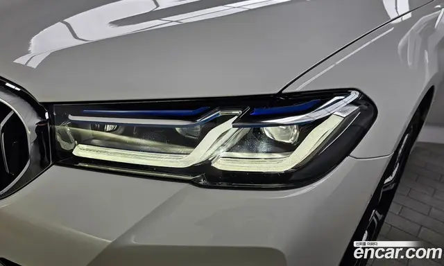 BMW 5 серия 2023 2.0 автомат (гидро), миниатюра 8