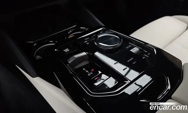 BMW 5 серия 2025 2.0 автомат (гидро), миниатюра 12