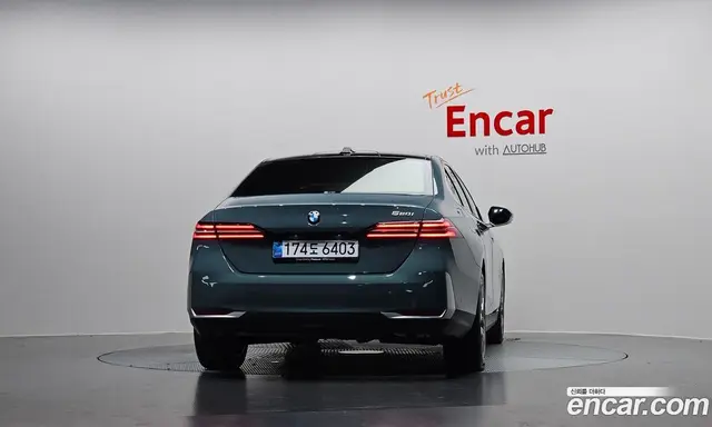 BMW 5 серия 2025 2.0 автомат (гидро), миниатюра 4