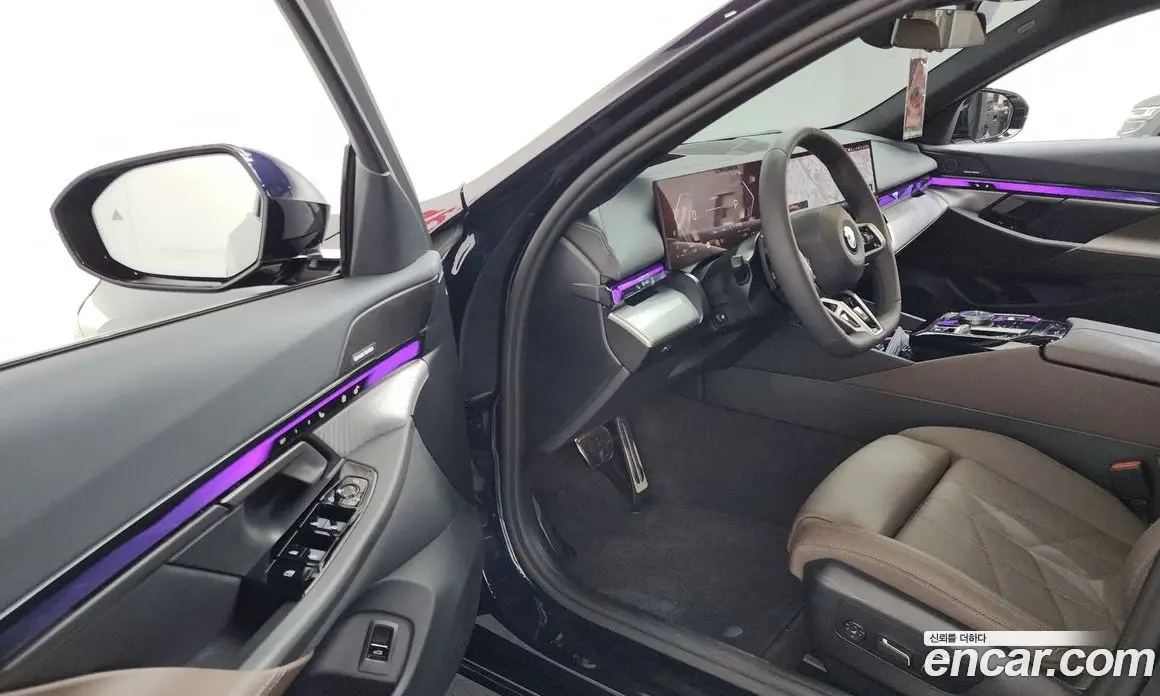 BMW 5 серия 2025 2.0 автомат (гидро), фото 13