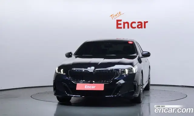 BMW 5 серия 2025 2.0 автомат (гидро), миниатюра 3