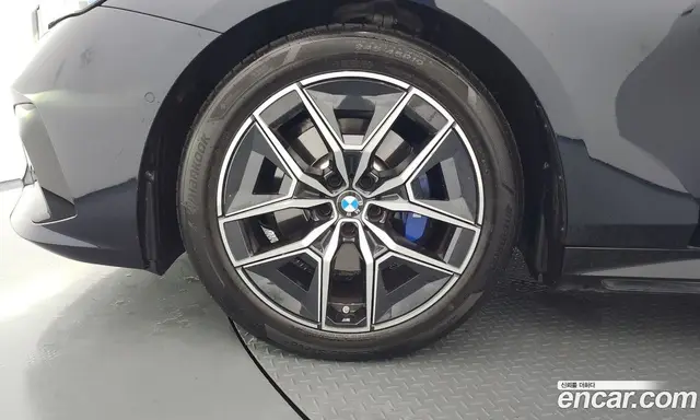 BMW 5 серия 2025 2.0 автомат (гидро), миниатюра 5