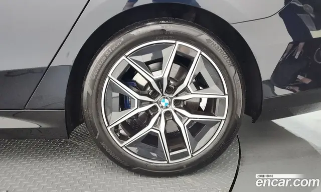 BMW 5 серия 2025 2.0 автомат (гидро), миниатюра 7