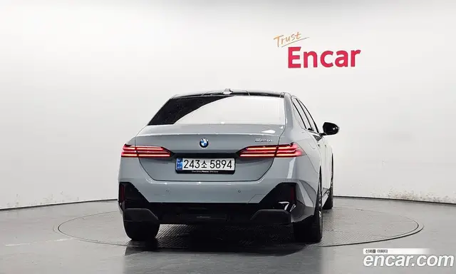 BMW 5 серия 2025 2.0 автомат (гидро), миниатюра 4